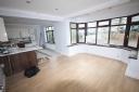 Property to rent : Sussex Ring, London N12