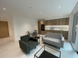 Property to rent : The Georgette Apartment, 87 Sidney Street, London E1