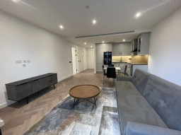 Property to rent : 3 Merino Gardens, London Dock, London E1W