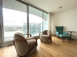 Property to rent : Albion Riverside Building, 8 Hester Road, London SW11