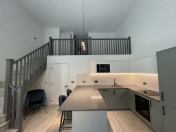 ロンドン賃貸物件：Windsor Square, Royal Arsenal Riverside, London SE18