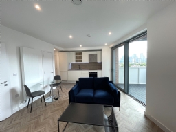 Property to rent : Skyline Apartments, Three Waters, 11 Makers Yard, London E3