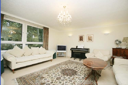 Property to rent : Farley Court, Melbury Road, London W14