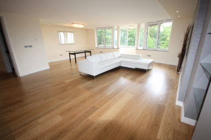 Property to rent : St. Regis Heights, Firecrest Drive, London NW3
