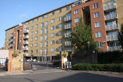 Property to rent : Regent Court, 1 North Bank, London NW8