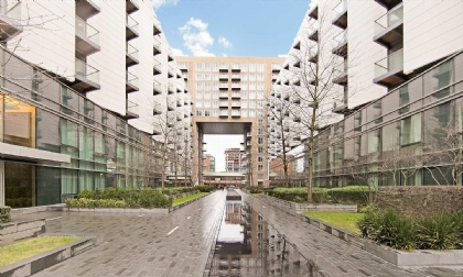 Property to rent : 12 Baltimore Wharf, London E14