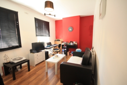 Property to rent : Dynham Road, West Hampstead, London NW6