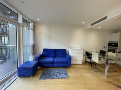 ロンドン賃貸物件：Hepworth Court, 30 Gatliff Road, London SW1W