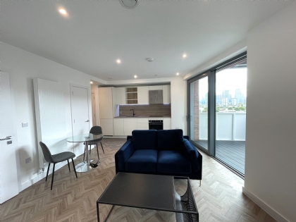 ロンドン賃貸物件：Skyline Apartments, Three Waters, 11 Makers Yard, London E3