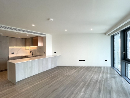 Property to rent : Consort Place, Aspen, 50 Marsh Wall, London E22