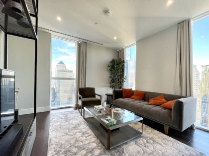 ロンドン賃貸物件：Maine Tower, 9 Harbour Way, London E14