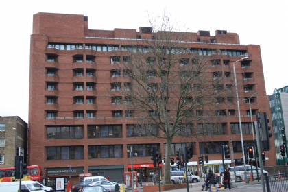 ロンドン賃貸物件：Cresta House, 133 Finchley Road, London NW3