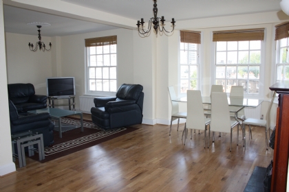 Property to rent : Park West, Edgware Road, London W2