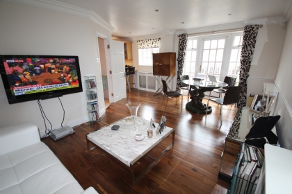 Property to rent : Watermans Mews, The Mall, London W5