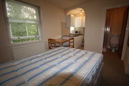ロンドン賃貸物件：Parsifal Road, London NW6