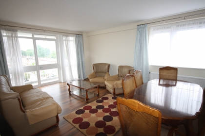 ロンドン賃貸物件：Buttermere Court, Boundary Road, LONDON NW8