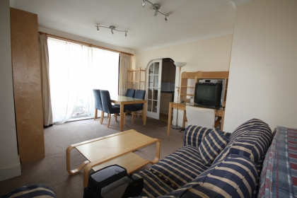 ロンドン賃貸物件：Regent Court, 1 North Bank, London NW8