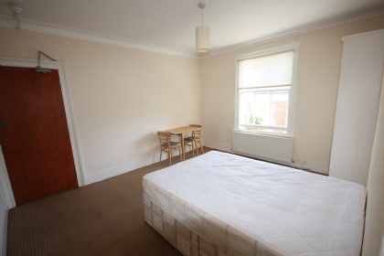 ロンドン賃貸物件：Belsize Road, London NW6