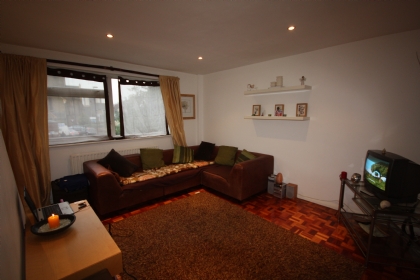 ロンドン賃貸物件：Ray Court, Somerset Road, London W13
