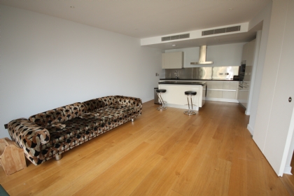ロンドン賃貸物件：Hepworth Court, 30 Gatliff Road, London SW1W