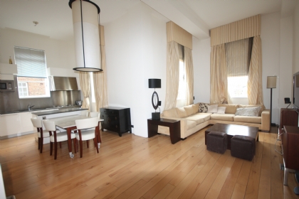 ロンドン賃貸物件：Hall Road, London NW8