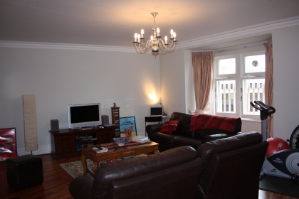 Property to rent : Iverna Court, London W8