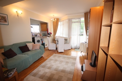ロンドン賃貸物件：Oslo Court, Prince Albert Road, London NW8