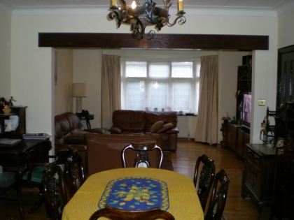 Property to rent : Broughton Avenue, London N3