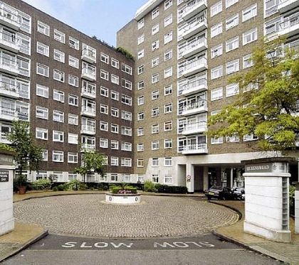 Property to rent : Walsingham, St. Johns Wood Park, London NW8