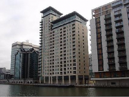 Property to rent : Discovery Dock Apartments East, 3 South Quay Square, London E14